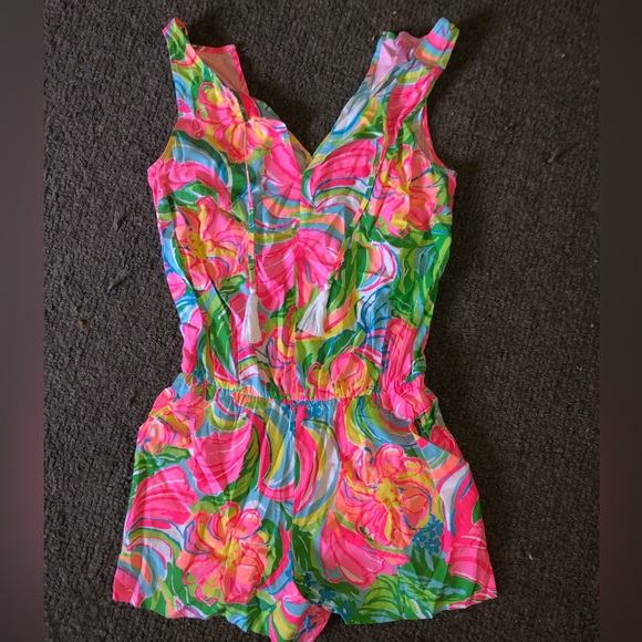 Bright Lilly Pulitzer romper with tassels, size XS - Picture 1 of 3